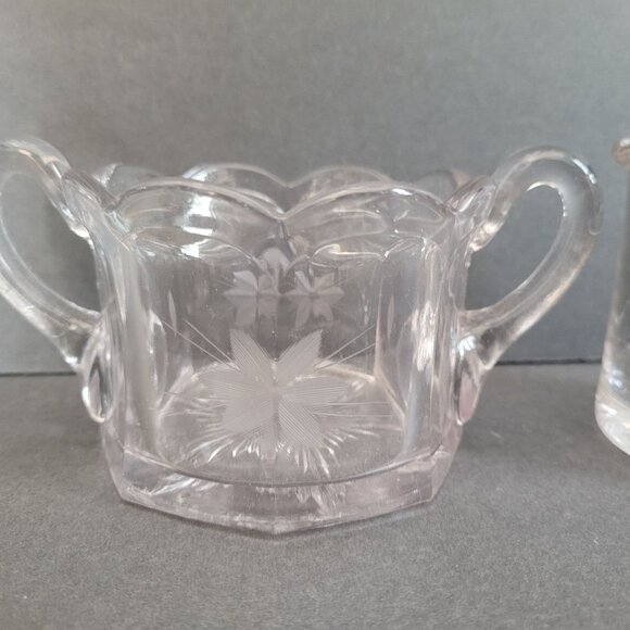 Vintage Clear Glass Sugar Bowl & Creamer Set With Etched Floral Design - Picture 4 of 7